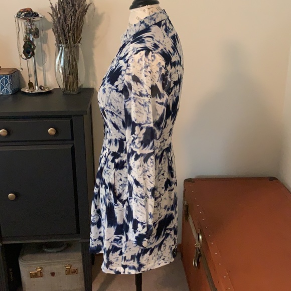 GUESS tie dye dress, size small, HAS POCKETS! β₯οΈ - Picture 6 of 15